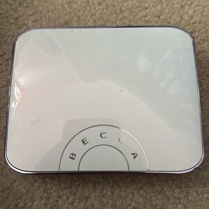 BECCA EYESHADOW PALETTE